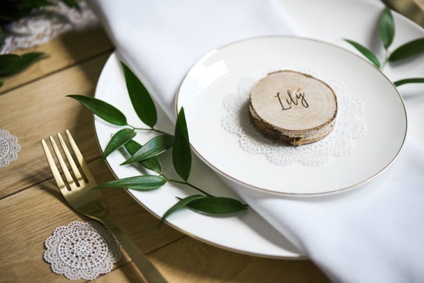 Ekologiczna wizytówka TWÓJ GRAWER - Plaster drewna na stół podstawka