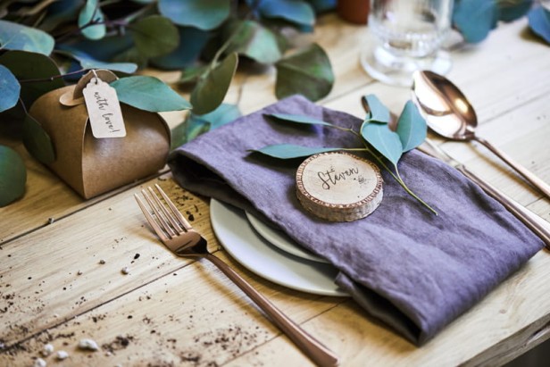 Ekologiczna wizytówka TWÓJ GRAWER - Plaster drewna na stół podstawka