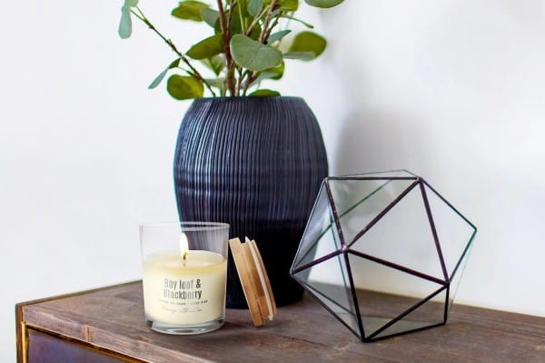 Sojowa świeca zapachowa w szkle LIŚC LAUROWY & JEŻYNA