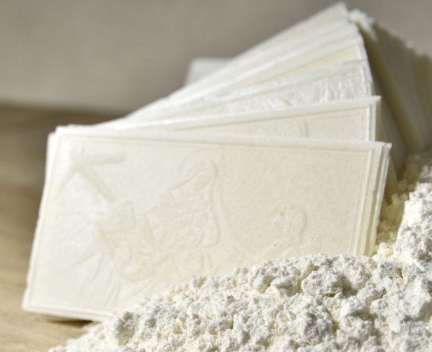 Opłatek Wigilijny – 10 Dużych Opłatków w Kartoniku (Edycja Świąteczna)