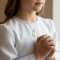 aranżacja Srebrny medalik MADONNA i łańcuszek z dedykacją pr.925