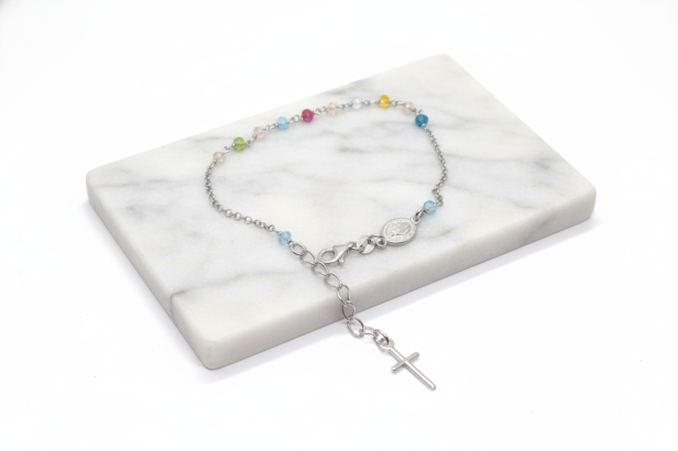 Różaniec srebrny – bransoletka na rękę Misyjna z kolorowymi paciorkami pr. 925, 3 g
