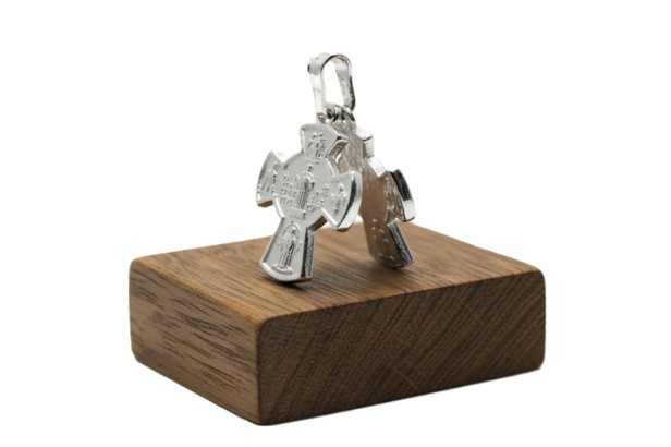 Medalik srebrny, AG925 – Krzyżyk z wizerunkiem Ducha Świętego i symbolami Maryjnymi