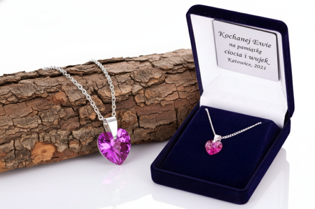 Zawieszka Swarovski „Royal Pink Heart” z łańcuszkiem pr. 925 – symbol miłości i wdzięczności z dedykacją