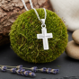 Srebrny krzyżyk z łańcuszkiem – matowana zawieszka religijna 925