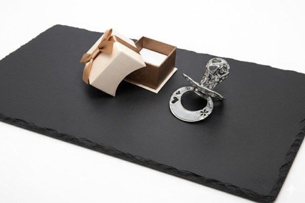 Srebrny smoczek p.925 w złotym etui – Prezent Pamiątka | Linia BABY SILVER™