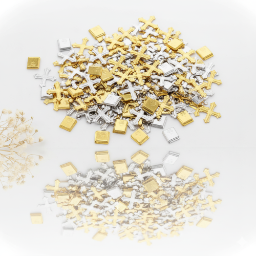 Konfetti metalizowane „Krzyże i Księgi” – złote i srebrne (15 g)