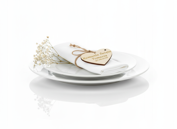 Wizytówka na Stół – Drewniane Serduszko z Grawerem (Komunia) 6×5 cm