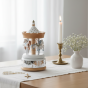 Drewniana karuzela z pozytywką WOOD & SILVER – aranżacja w pokoju dziecka