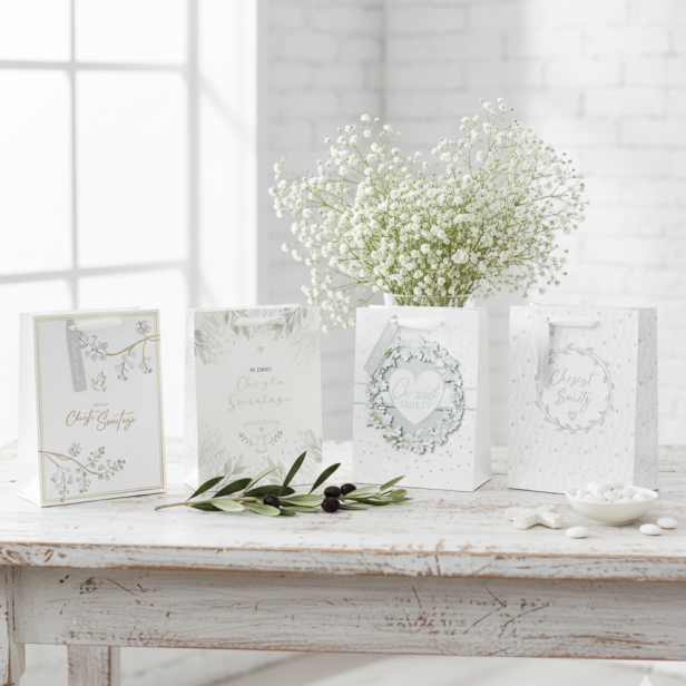 Torebka prezentowa A5 – Chrzest Święty w anielskiej bieli (23 × 18 cm)