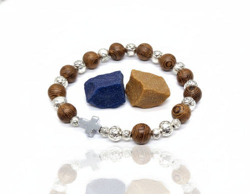 Bransoletka różańcowa Noc Kairu & Piasek Pustyni SacraStone™ AVE MARIA – kontrastowy dziesiątek różańca.