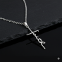 zbliżenie - Naszyjnik z napisem Faith i krzyżykiem – stal nierdzewna (Stainless Steel)