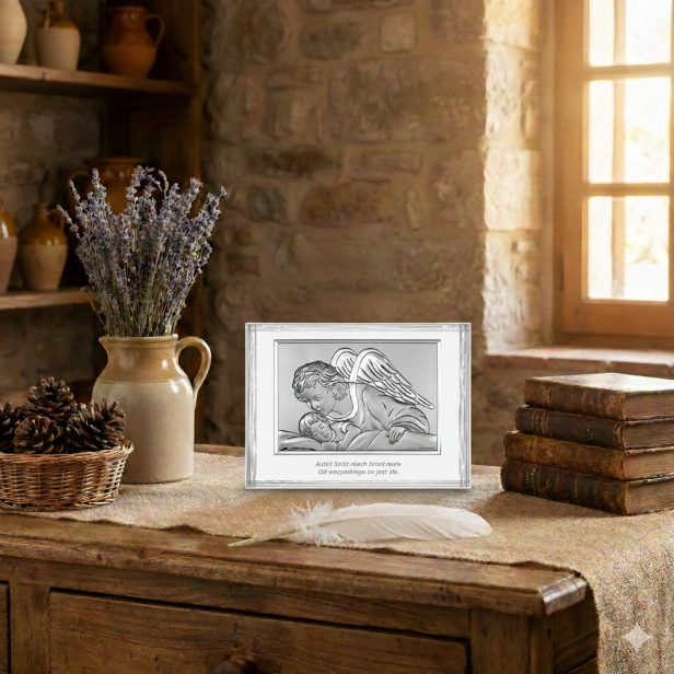 aranżacja rustykalna obrazka srebrnego Anioł Stróż