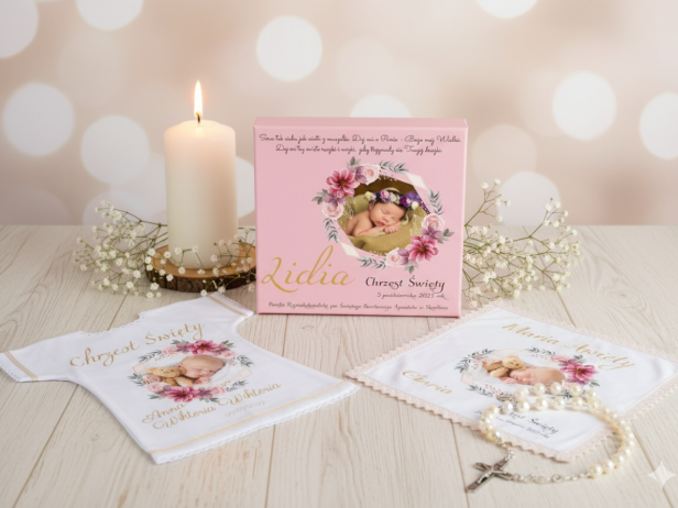 zdjęcie aranzacji, poglądowe Pudełko ZE ZDJĘCIEM maleństwa - Pamiątka Chrztu Świętego etui Royal Pink