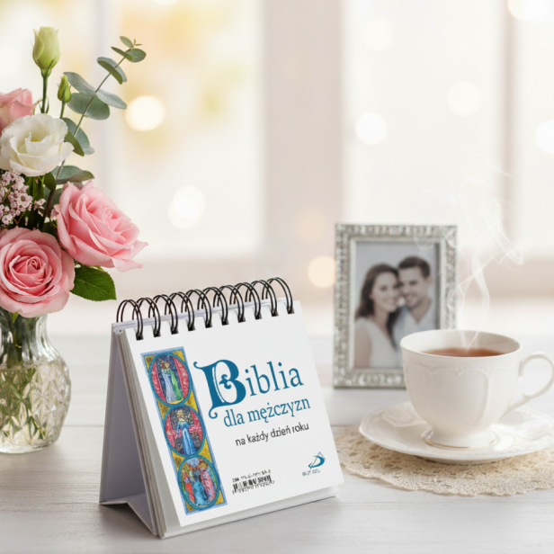 „Biblia dla mężczyzn na każdy dzień roku” – codziennik z cytatami - w aranzacji
