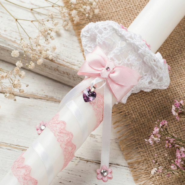 zdobienie różowe Świeca „Crystal Grace – Koronka Kolor” – gromnica z wisiorkiem Preciosa®