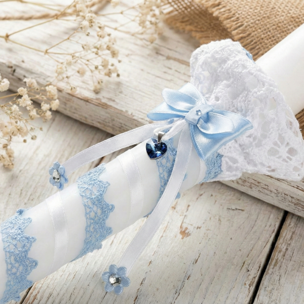 zdobienie niebieskie Świeca „Crystal Grace – Koronka Kolor” – gromnica z wisiorkiem Preciosa®