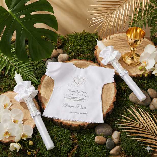 Zestaw srebrny - Świeca i szatka do chrztu z imieniem i ozdobnym stroikiem