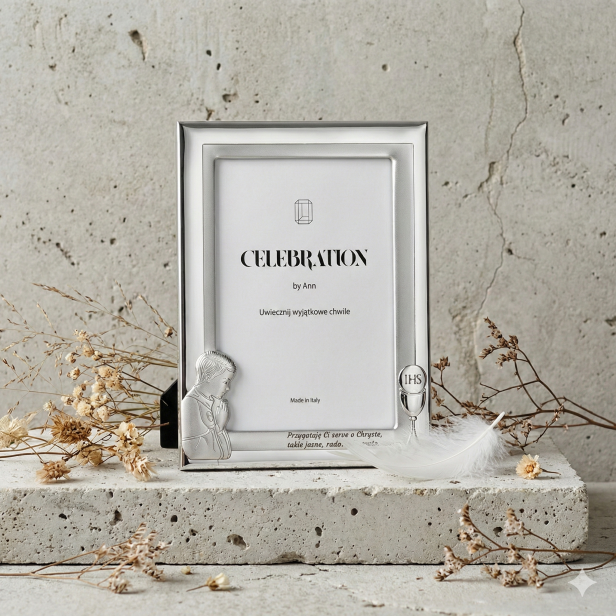 Ramka srebrna AG999 z wizerunkiem chłopca – I Komunia Święta 10×15 | SILVER COMMUNION™
