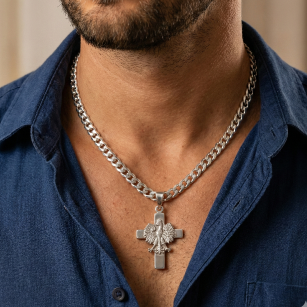 Krzyżyk srebrny z Orłem, pr. 925 – patriotyczny symbol Polski 1,9 g