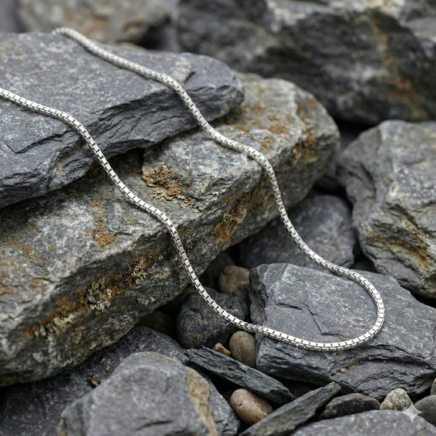 Łańcuszek srebrny KOSTKA WENECKA – ozdobny splot, próba 925