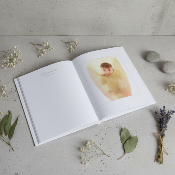 Moje Pierwsze 5 Lat – Album Anne Geddes z dedykacją | Pamiątka dzieciństwa