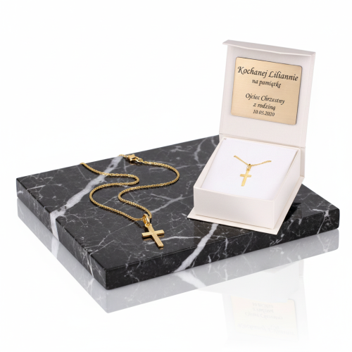 Złoty tradycyjny krzyżyk z łańcuszkiem pr. 585 – personalizowana pamiątka sakramentalna