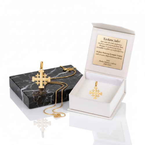 Złoty krzyż Jerozolimski 585 z łańcuszkiem i pudełkiem – personalizowana pamiątka wiary