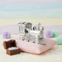 Skarbonka LOKOMOTYWA posrebrzana z grawerem | Linia BABY SILVER™