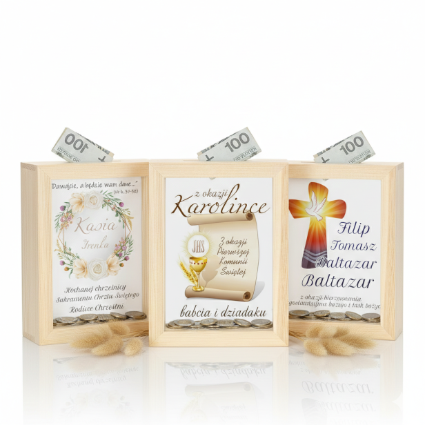 Drewniana skarbonka „Sakrament” z personalizacją – Chrzest, Komunia, Bierzmowanie