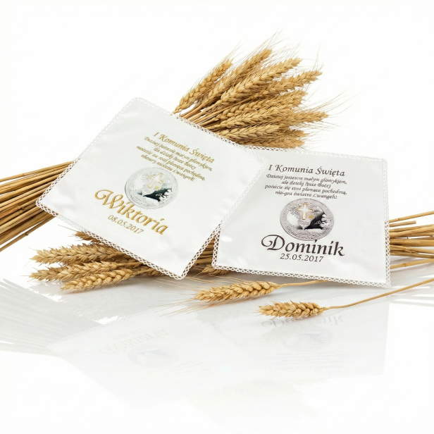 Chusteczka komunijna z emblematem IHS – personalizowana pamiątka I Komunii Świętej