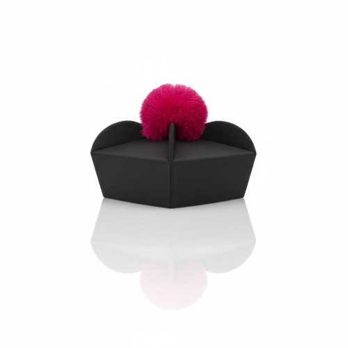 Biret kanonicki – tradycyjne nakrycie głowy kanonika