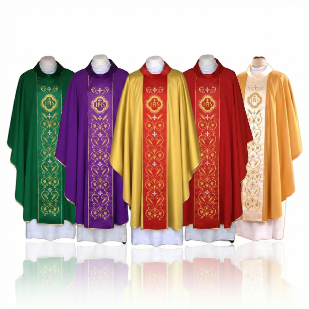Ornat haftowany z atłasowym pasem – 5 kolorów liturgicznych