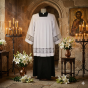 Komża kapłańska IHS – bawełniana koronka eucharystyczna | Szaty LIturgiczne