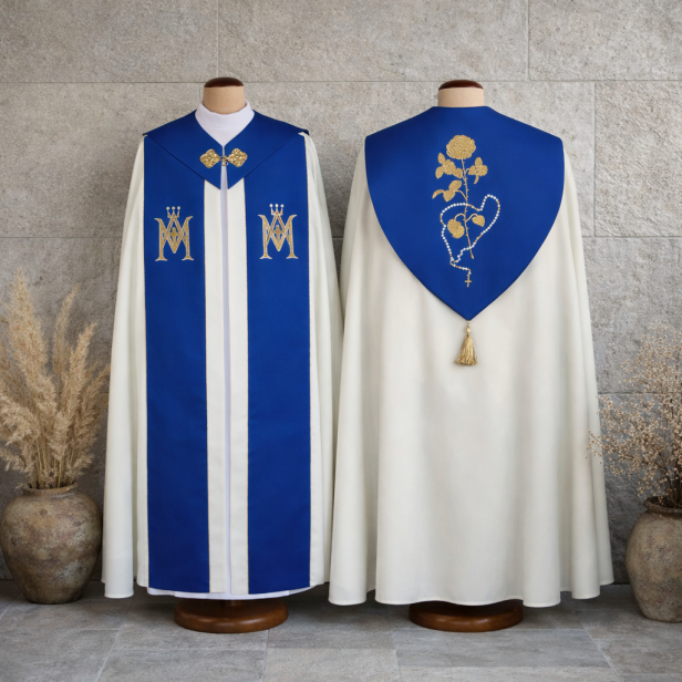 Kapa Maryjna z różą i różańcem – niebieska | Szaty Liturgiczne