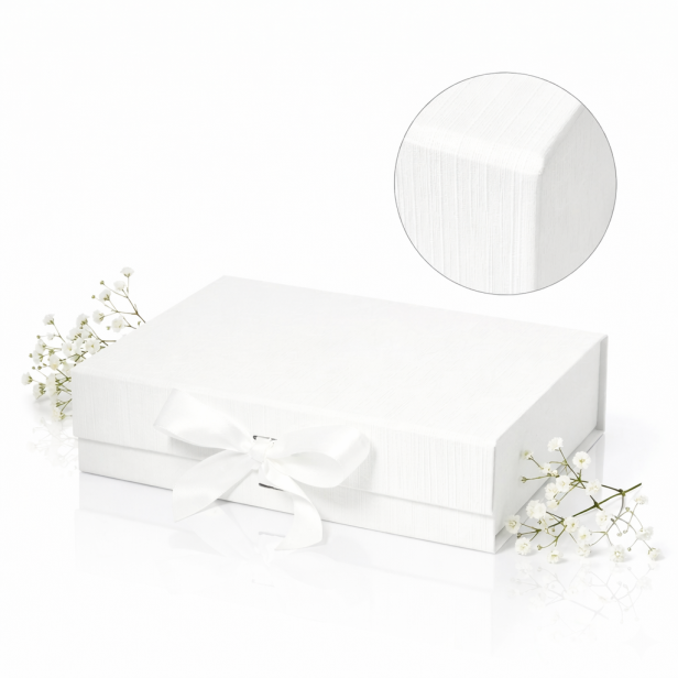 Pudełko magnetyczne A5 białe z wstążką 23,5×17×6 cm – eleganckie pudełko prezentowe | MAGNETIC BOX™