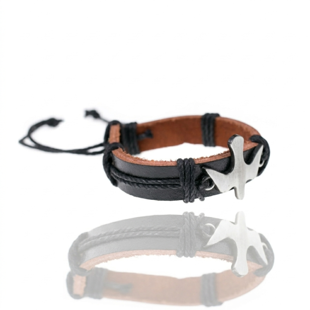 Bransoletka skórzana Duch Święty – czarna z symbolem gołębicy, naturalna skóra 17,5 cm