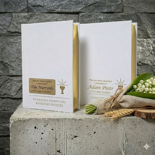 Skarbczyk komunijny biały złocony IHS z personalizacją – Pamiątka I Komunii Świętej