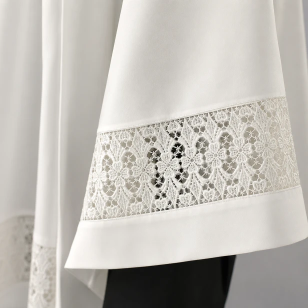 Komża kapłańska ecru z bawełnianą wstawką | Szaty Liturgiczne