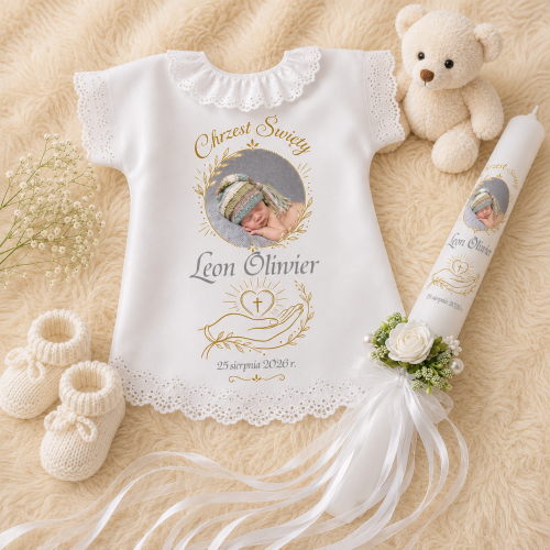 Zestaw do Chrztu ze zdjęciem – personalizowana świeca i szatka w formie koszulki | Serce na dłoni™