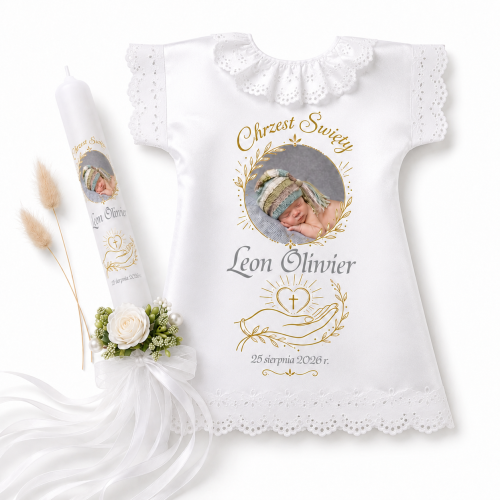 Zestaw do Chrztu ze zdjęciem – personalizowana świeca i szatka w formie koszulki | Serce na dłoni™