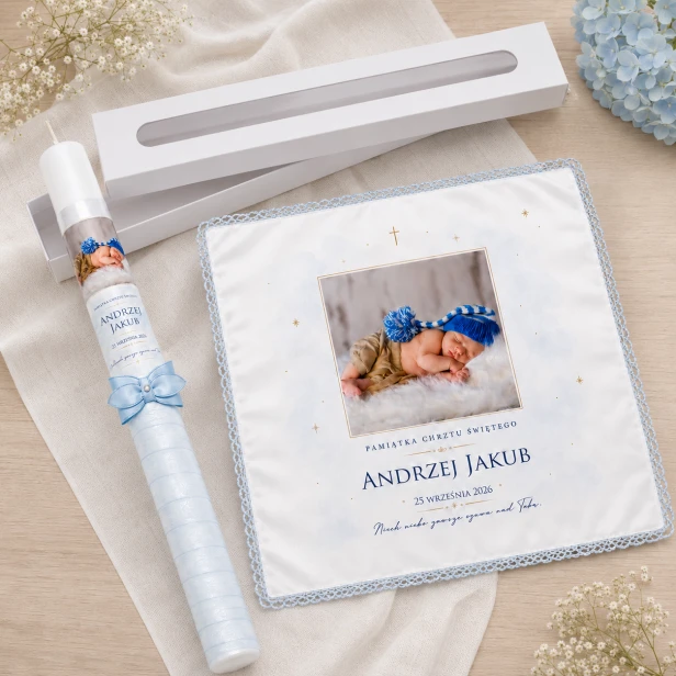Personalizowana świeca i szatka Anielskie Niebo™ Błękit ze zdjęciem dziecka