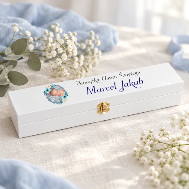 Personalizowane pudełko w subtelnej aranżacji