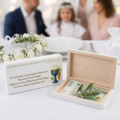 Pudełko komunijne na banknoty – białe drewno, elegancki prezent