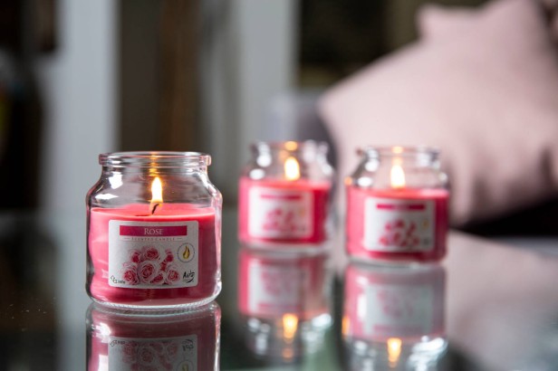 Świeca w szkle z wieczkiem