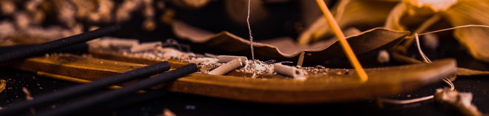 kadzidło jest substancją używaną do celów kultu i medytacji