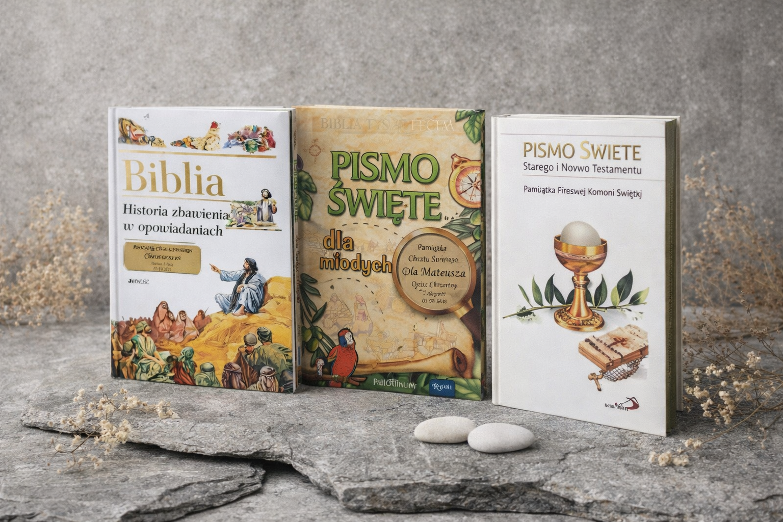 Różne wydania Biblii na Komunię